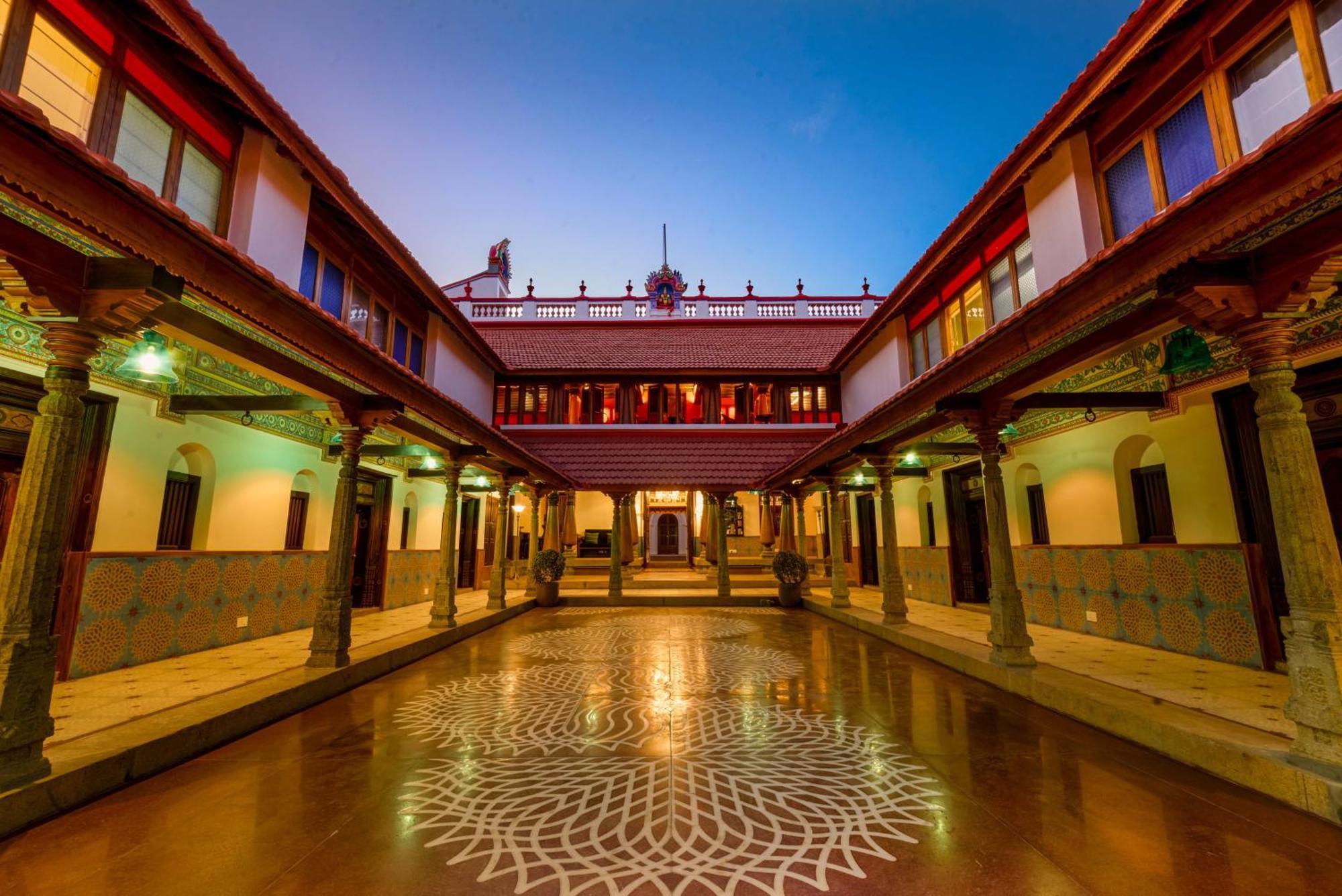 The Lotus Palace Chettinad Karaikkudi Exteriör bild